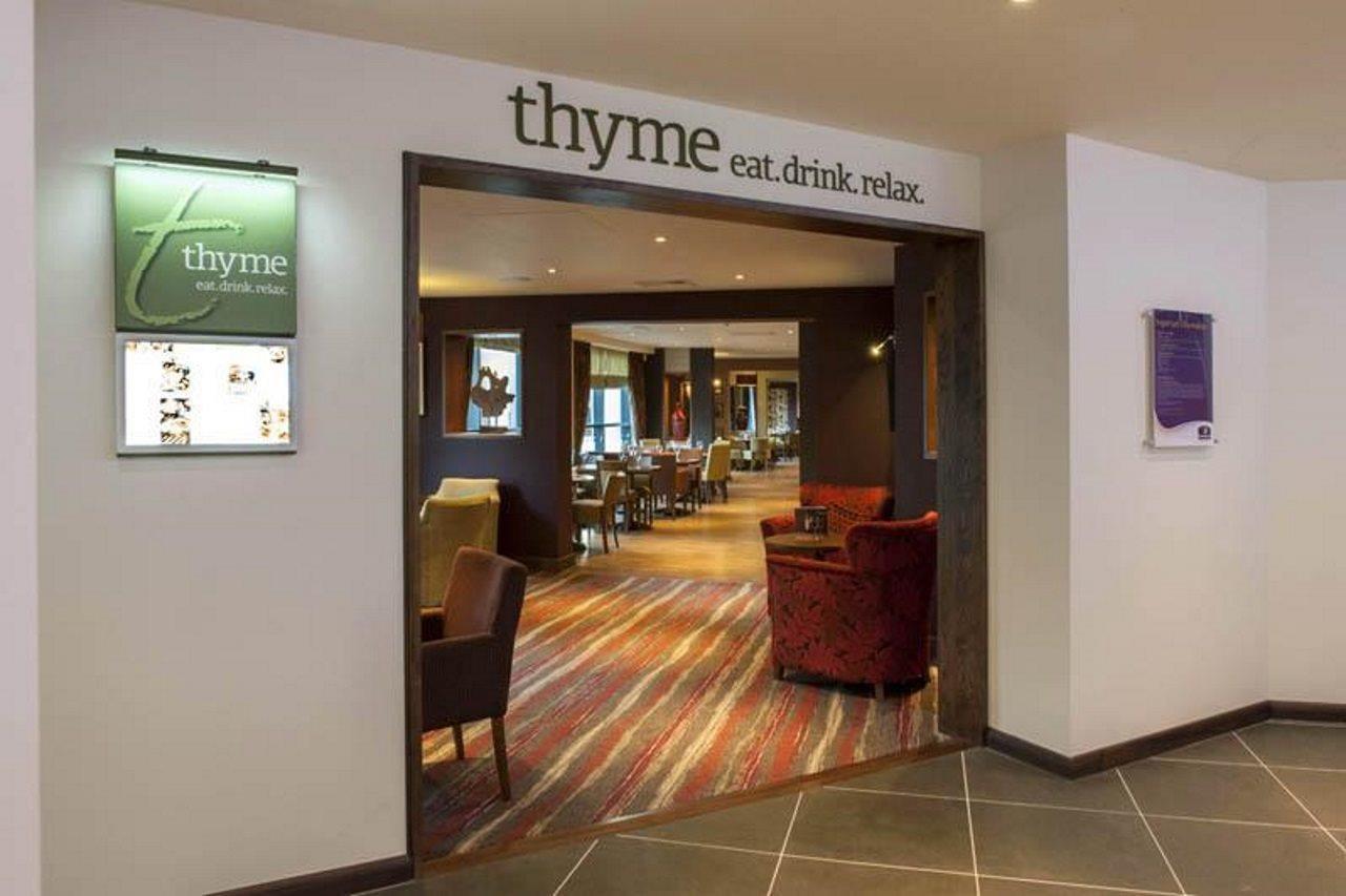 Premier Inn Bath City Centre Экстерьер фото