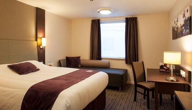 Premier Inn Bath City Centre Экстерьер фото